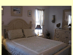 g_1BR-bedroom1-250x190.gif